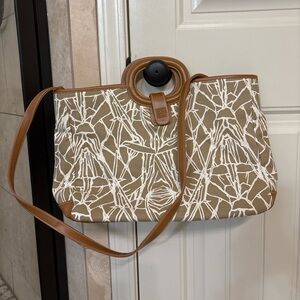 Liz Claiborne Bora Bora Canvas Tote Crossbody Bag Neutral Coastal Print